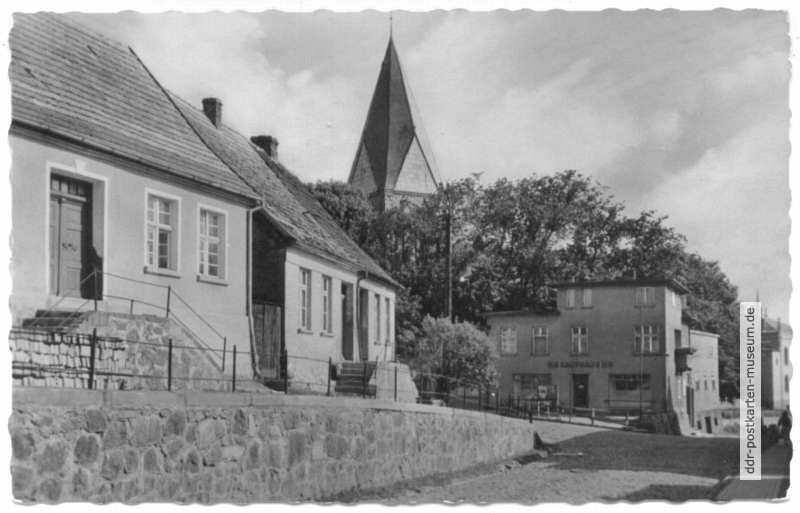Ernst-Thälmann-Straße, HO-Kaufhaus - 1957