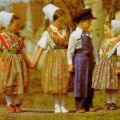 Sorbische Kinder in Hoyerswerdaer Tracht - 1984