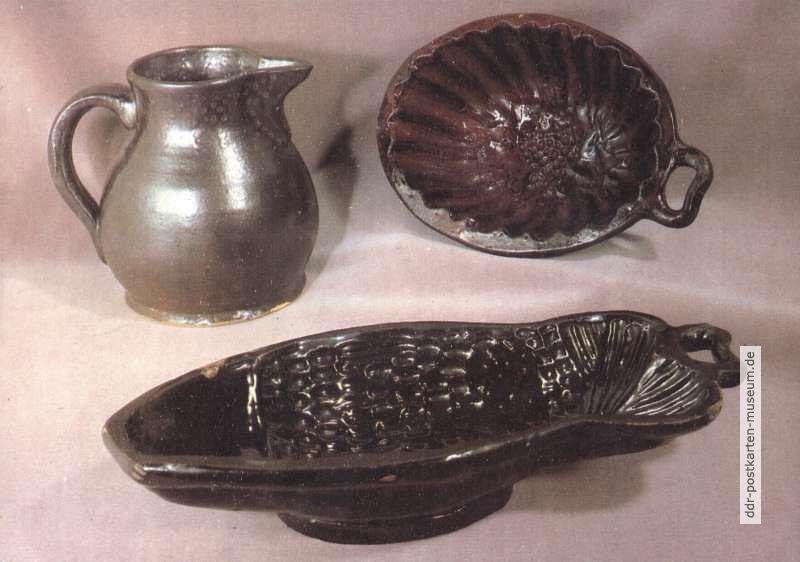 Puddingformen und Kanne, Keramik 19.Jahrhundert Deutschland - 1981 