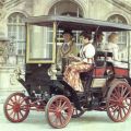 Eleganter Wagentyp "Dos-a-Dos" (Rücken an Rücken) mit Sonnendach, 1899 Frankreich - 1981