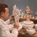 VEB Staatliche Porzellan-Manufaktur, Bossierer am "Malabar" von F. E. Meyer - 1963