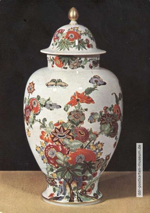 Porzellansammlung, Vase mit chinesischem Dekor - 1956
