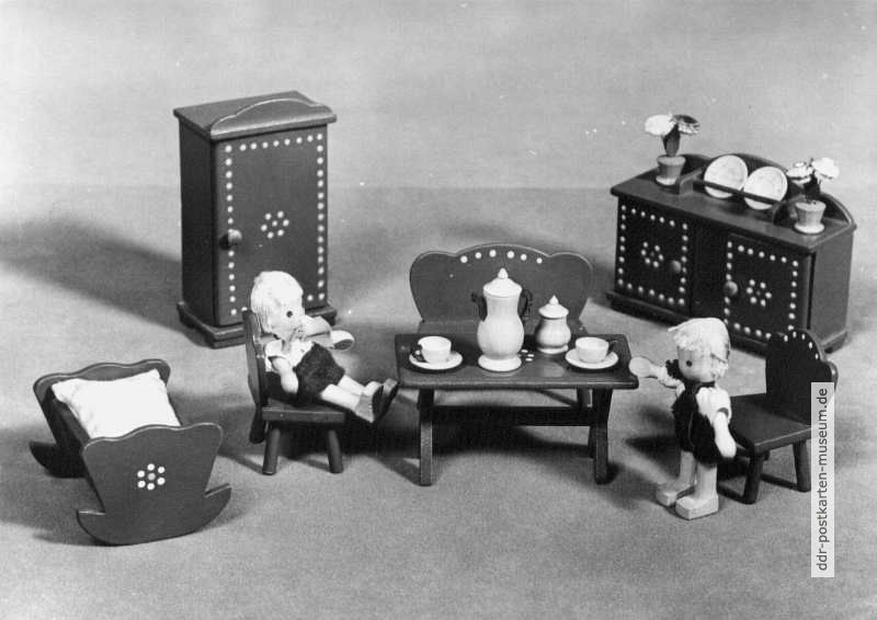 Seiffener Spielzeug, Bauernmöbel für Puppenkinder - 1958/1976