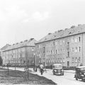 Vorkriegs-PKW und Lieferwagen "Framo" in der August-Bebel-Straße von Hoyerswerda - 1959