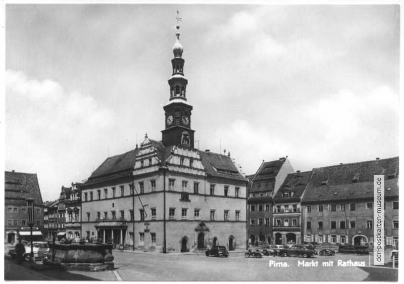 Markt mit Rathaus - 1964