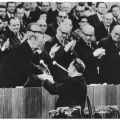VII. Parteitag der SED 1967 in Berlin, Walter Ulbricht begrüßt Leonid Breschnjew - 1967