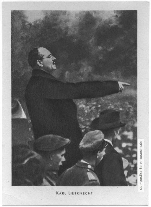 Karl Liebknecht auf einer Kundgebung - 1946