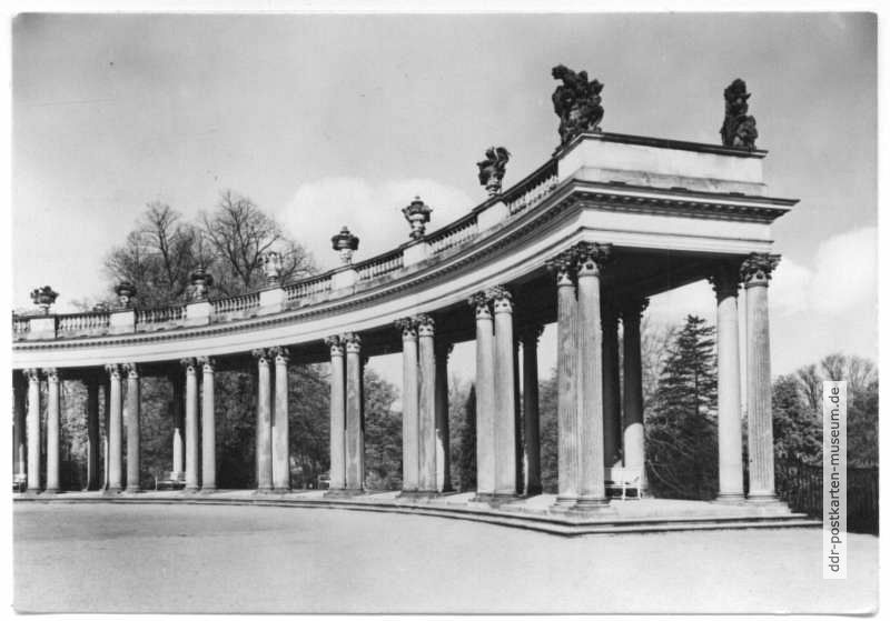 Kolonnade am Schloß (rechter Flügel) - 1962