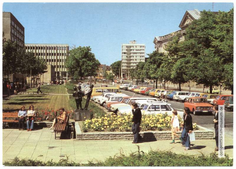 Heinrich-Rau-Allee, Parkplatz - 1983