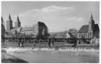 Schloß, Petrikirche und Hängebrücke über die Mulde - 1960