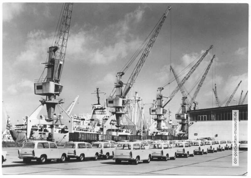 Überseehafen, PKW Trabant für Export - 1968