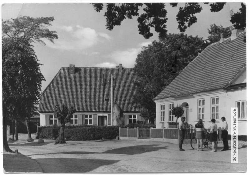 Rat der Gemeinde, Dorfstraße - 1973