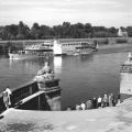 Fahrgastschiff "Friedrich Engels" am Wasserschloß in Pillnitz - 1962