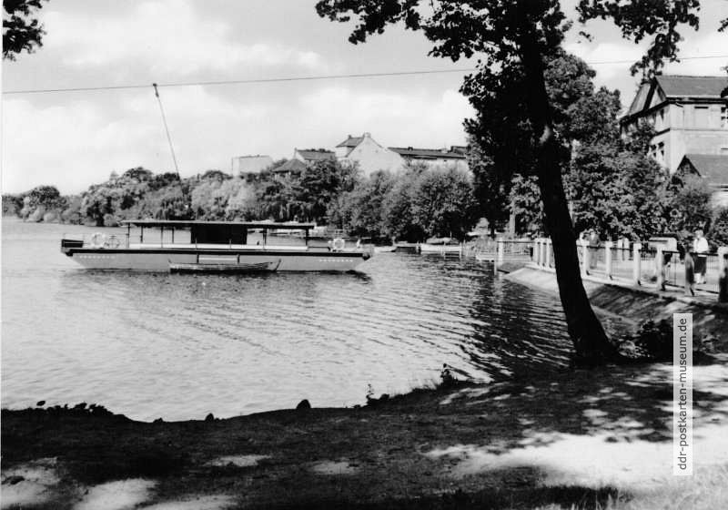 Liegeplatz der Fähre auf dem Straus-See in Strausberg - 1963berg