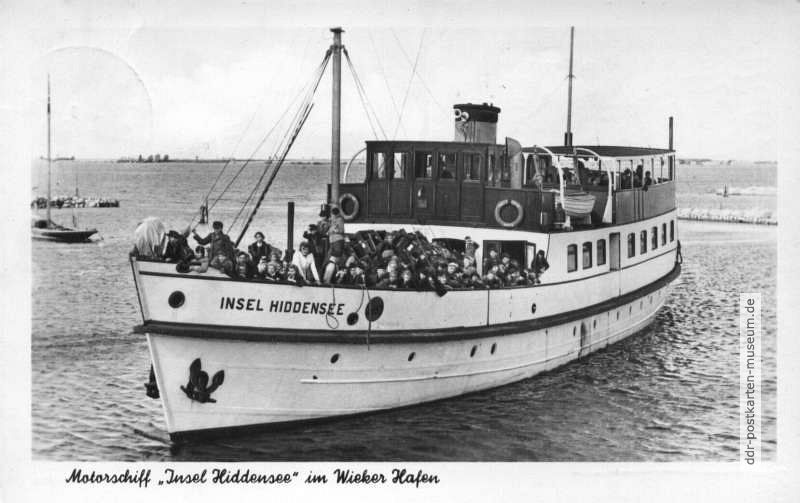 Motorschiff "Insel Hiddensee" im Wieker Hafen - 1956