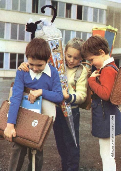 Postkarte zum Schulanfang von 1972 - VEB Bild und Heimat