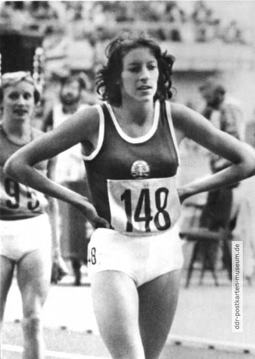 Ulrike Klapezynski, 1976 Olympische Bronzemedaillengewinnerin im 1500-m-Lauf (SC Cottbus) - 1976