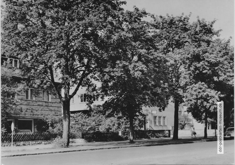 Stahnsdorf, Straße der Jugend mit Postamt - 1964