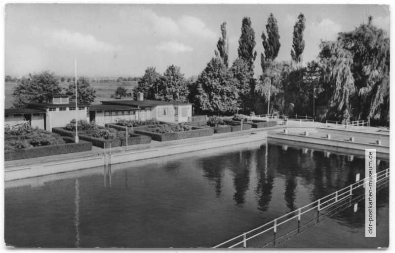 Schwimmbad - 1963