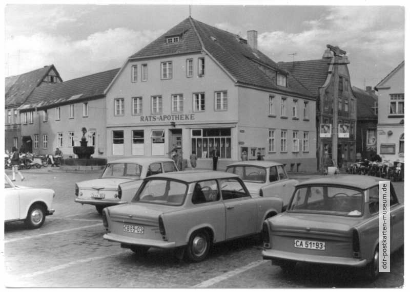 Marktplatz, Rats-Apotheke - 1973
