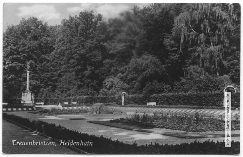 Heldenhain im Stadtpark - 1959
